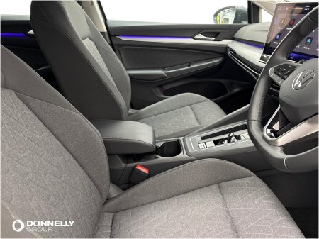 2025 Volkswagen Golf - photo 10