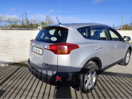 2014 Toyota RAV4 - photo 8