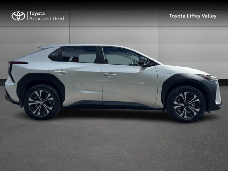 2022 Toyota bZ4X - photo 3
