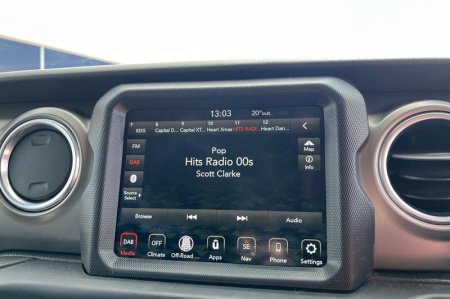 2019 Jeep Wrangler - photo 30