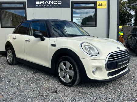 2016 Mini Cooper Cooper Auto