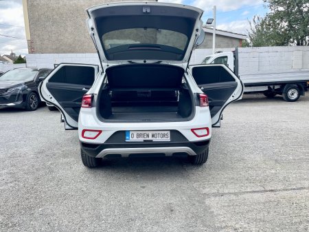 2024 Volkswagen T-Roc - photo 16