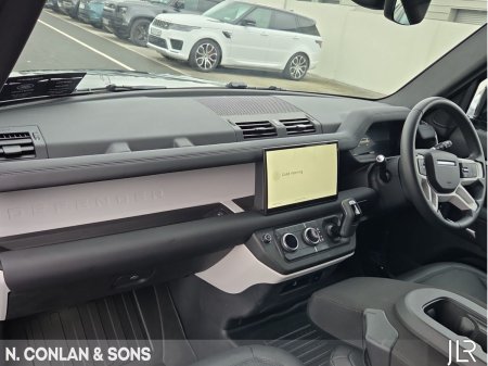 2025 Land Rover Defender - photo 4