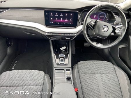 2022 Skoda Octavia - photo 2