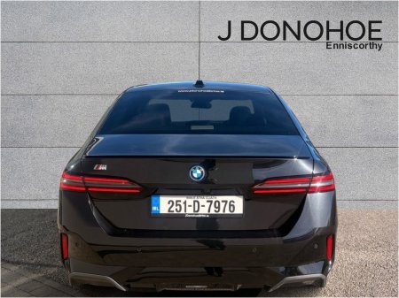 2025 BMW 5-Series - photo 12
