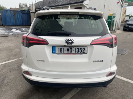 2018 Toyota RAV4 - photo 7