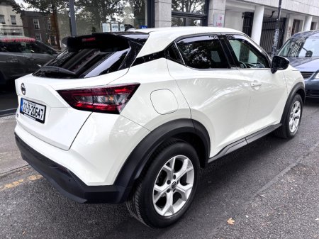 2021 Nissan Juke - photo 2