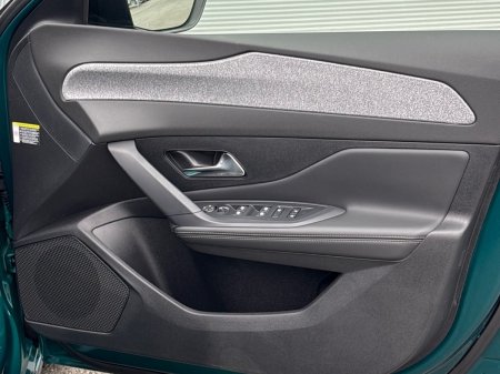 2026 Peugeot 308 - photo 14