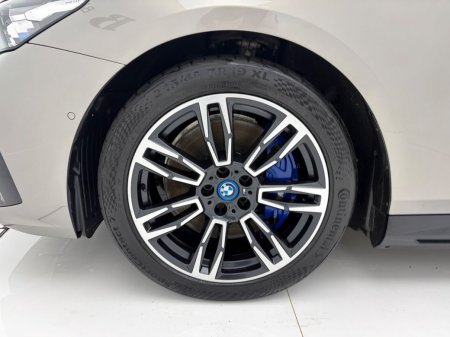 2024 BMW i5 - photo 11
