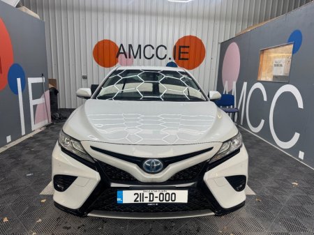 2021 Toyota Camry - photo 2