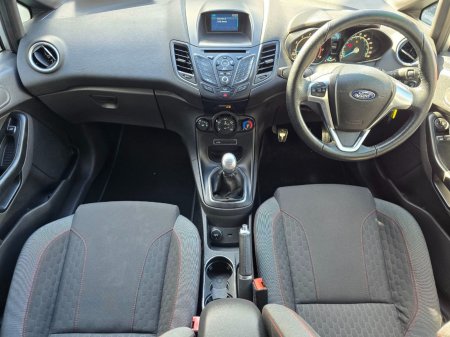2017 Ford Fiesta - photo 12