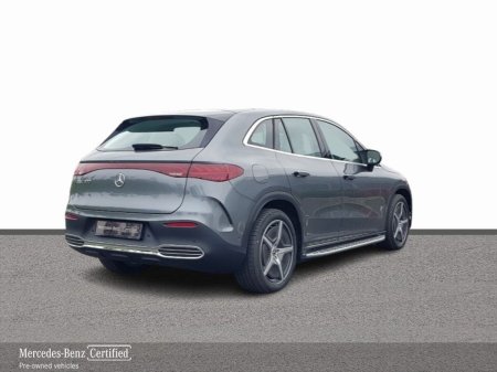 2025 Mercedes-Benz EQE - photo 3