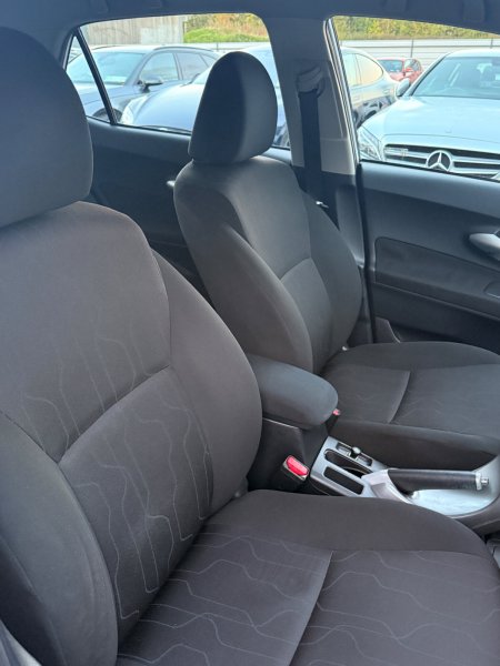 2012 Toyota Auris - photo 39