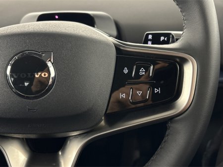 2025 Volvo EX30 - photo 22