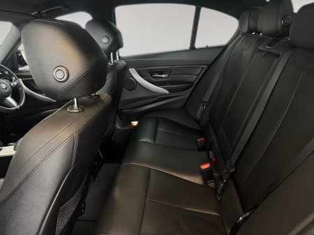 2015 BMW 3-Series - photo 16