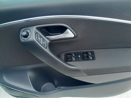 2016 Volkswagen Polo - photo 21