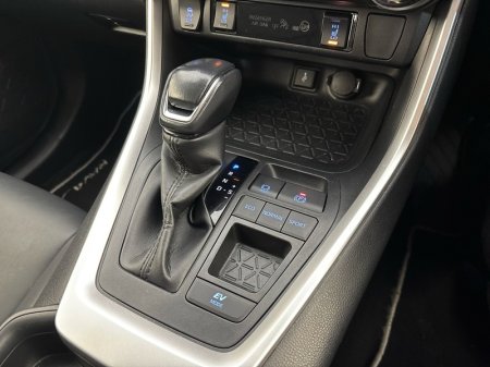2022 Toyota RAV4 - photo 16