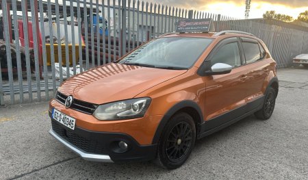 2015 Volkswagen Polo - photo 2