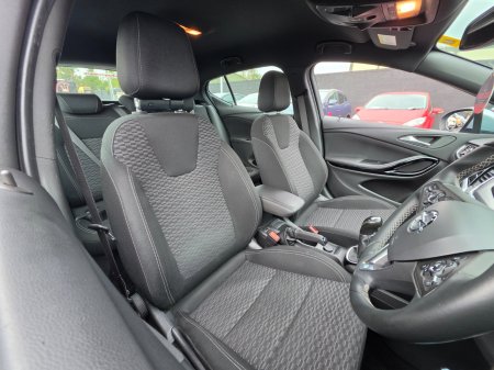 2016 Opel Astra - photo 26