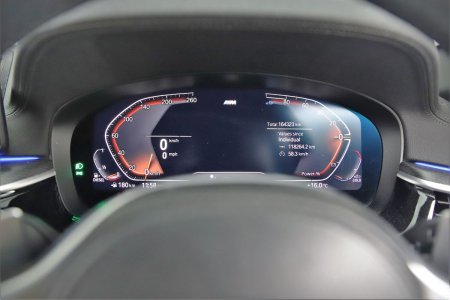 2023 BMW 5-Series - photo 18