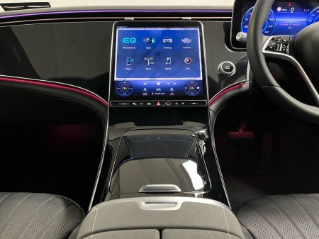 2025 Mercedes-Benz EQS - photo 11