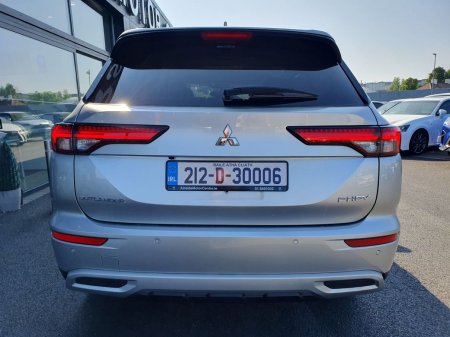 2021 Mitsubishi Outlander - photo 7