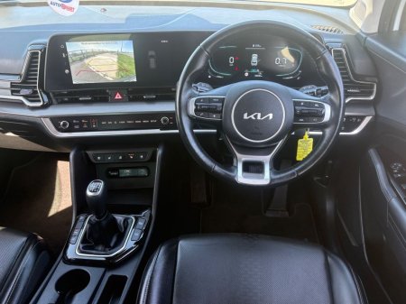 2025 Kia Sportage - photo 13