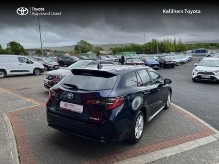 2023 Toyota Corolla - photo 2