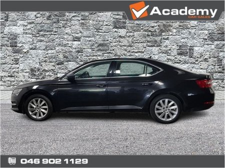 2023 Skoda Superb - photo 6