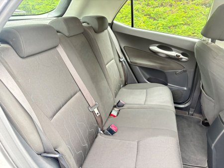 2010 Toyota Auris - photo 8
