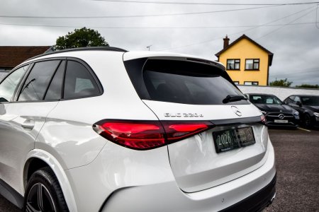 2026 Mercedes-Benz GLC - photo 8