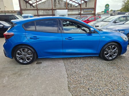 2022 Ford Focus - photo 6