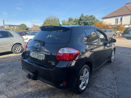 2010 Toyota Auris - photo 5
