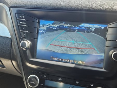 2016 Toyota Avensis - photo 6