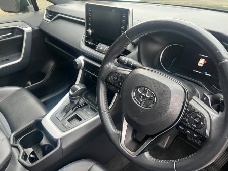 2019 Toyota RAV4 - photo 6