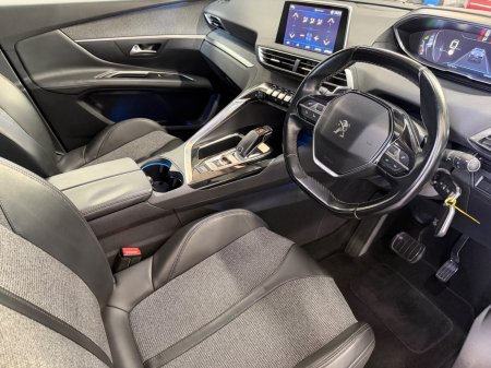 2018 Peugeot 3008 - photo 12