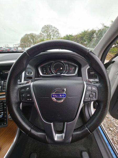 2017 Volvo XC60 - photo 13