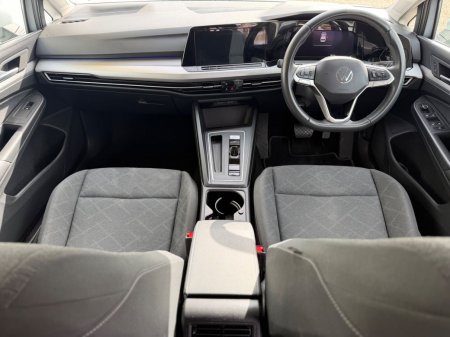 2023 Volkswagen Golf - photo 7