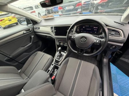 2021 Volkswagen T-Roc - photo 18