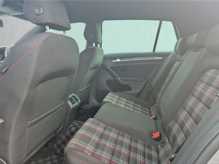 2015 Volkswagen Golf - photo 8