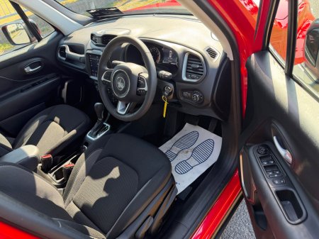 2024 Jeep Renegade - photo 13