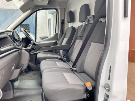 2022 Ford Transit - photo 25