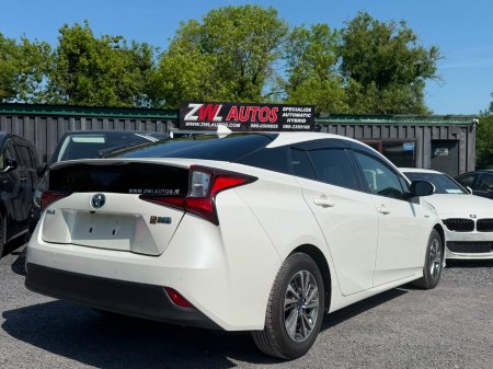 2022 Toyota Prius - photo 8