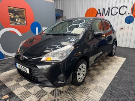 2019 Toyota Vitz - photo 6