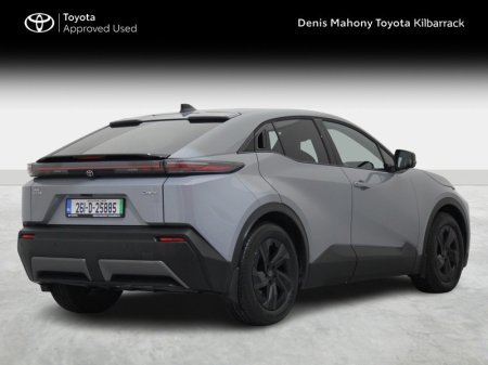 2026 Toyota C-HR - photo 2