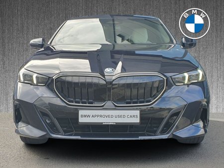 2026 BMW 5-Series - photo 16