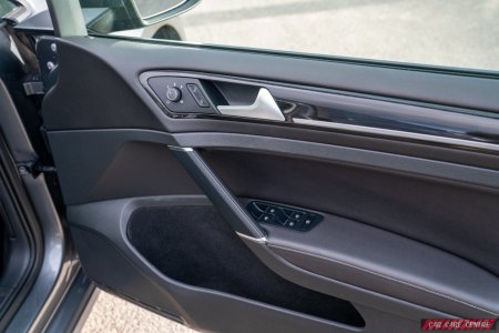 2020 Volkswagen Golf - photo 31