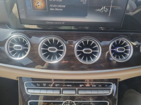 2018 Mercedes-Benz E-Class - photo 14