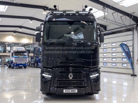 2024 RENAULT T440 - photo 2