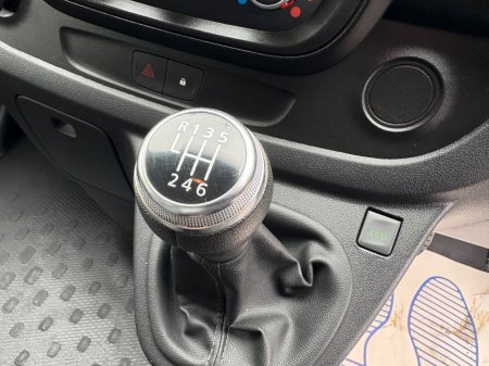 2021 Renault Trafic - photo 12